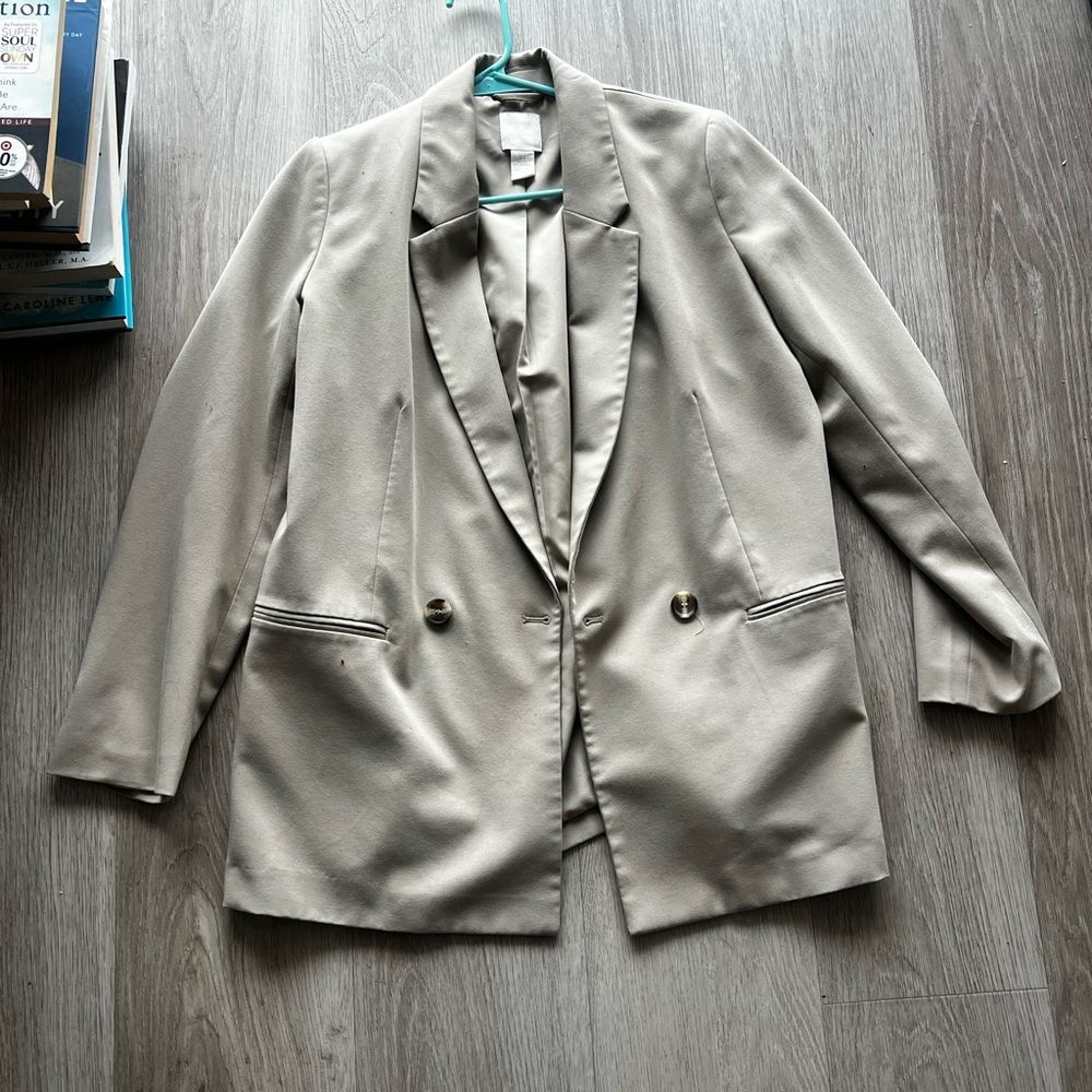 Stylish Oversized Blazer Jacket in Beige